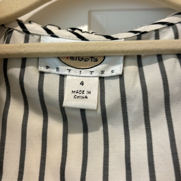 Talbots blouse - Picture 4 of 6